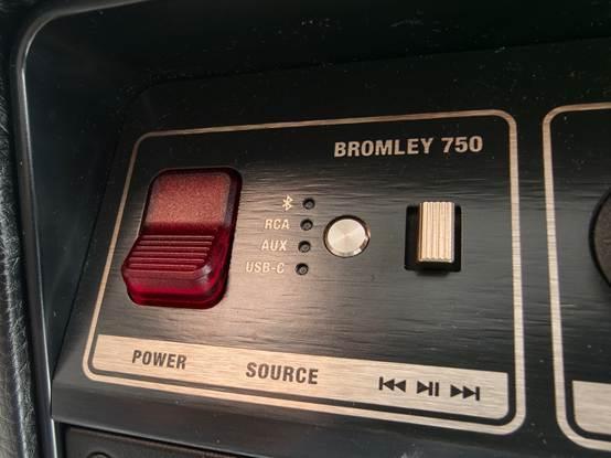 mley 750评测：摇滚传奇的派对新声冰球突破豪华版Marshall Bro(图9)