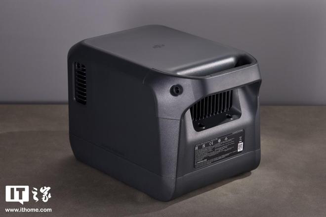 大疆Power 1000 Mini户外电源上手：小巧一度电夯级体验(图3)